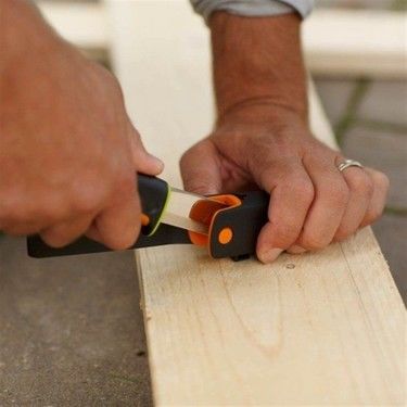FISKARS AĞIR İŞ BIÇAĞI